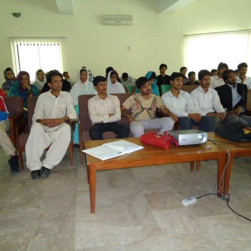 398236_410144745708204_2067513359_n