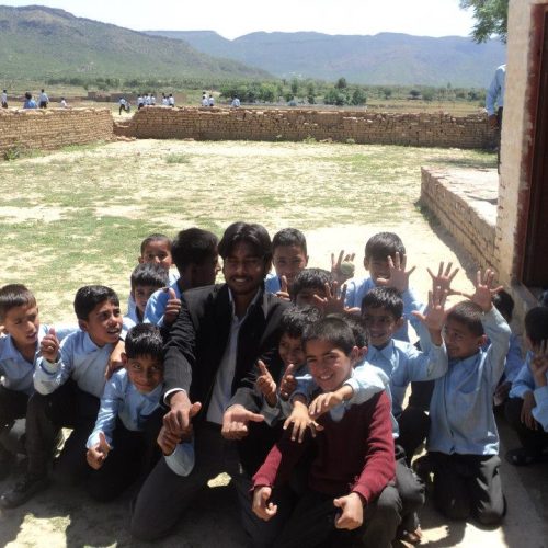 598890_403684176354261_816025337_n